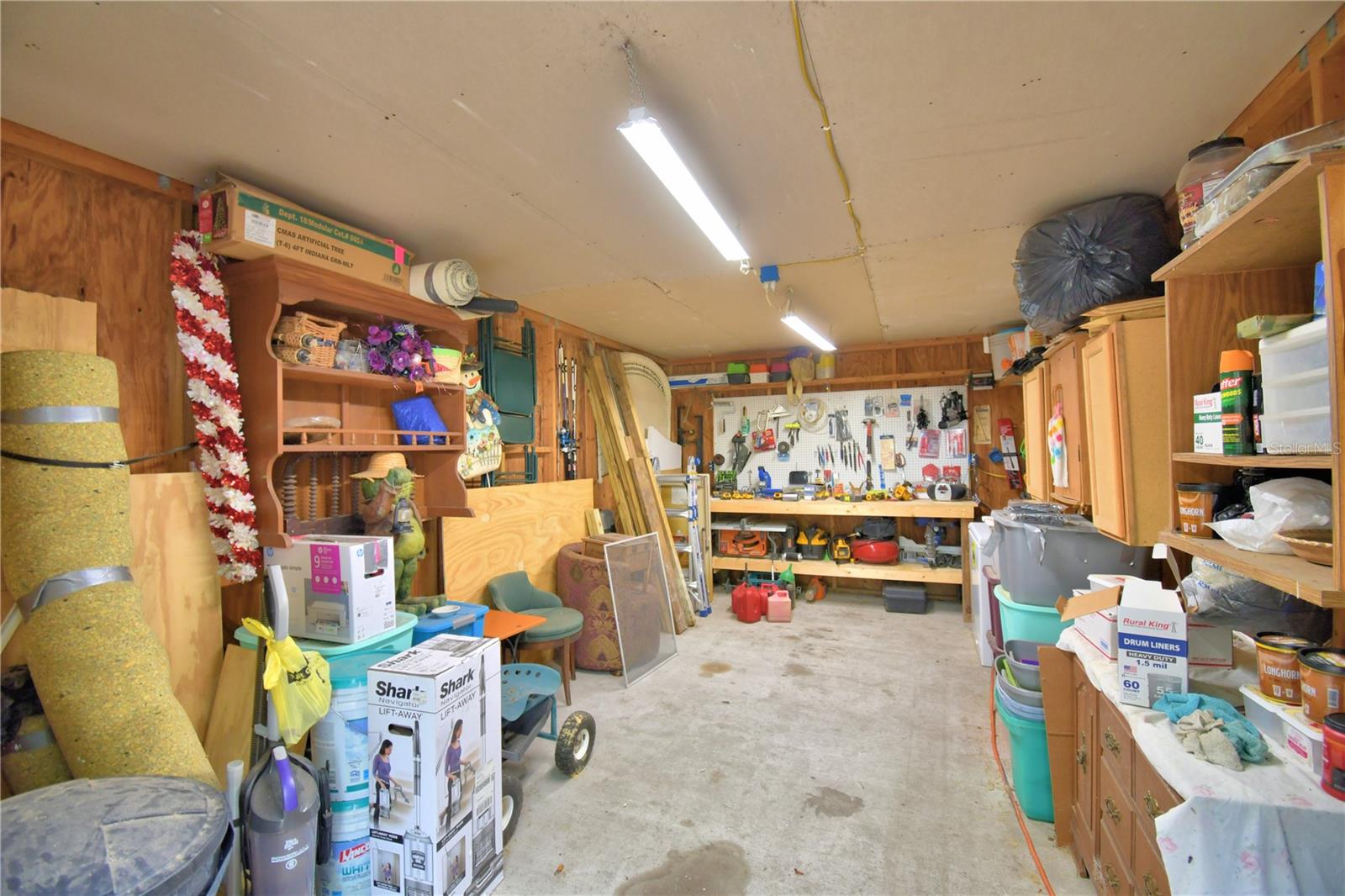 TOOKE LAKE RETREATS - Residential