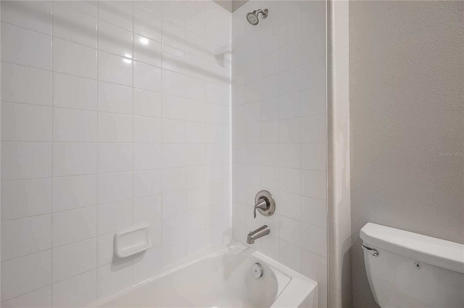 RIVERCREST LAKES - Residential