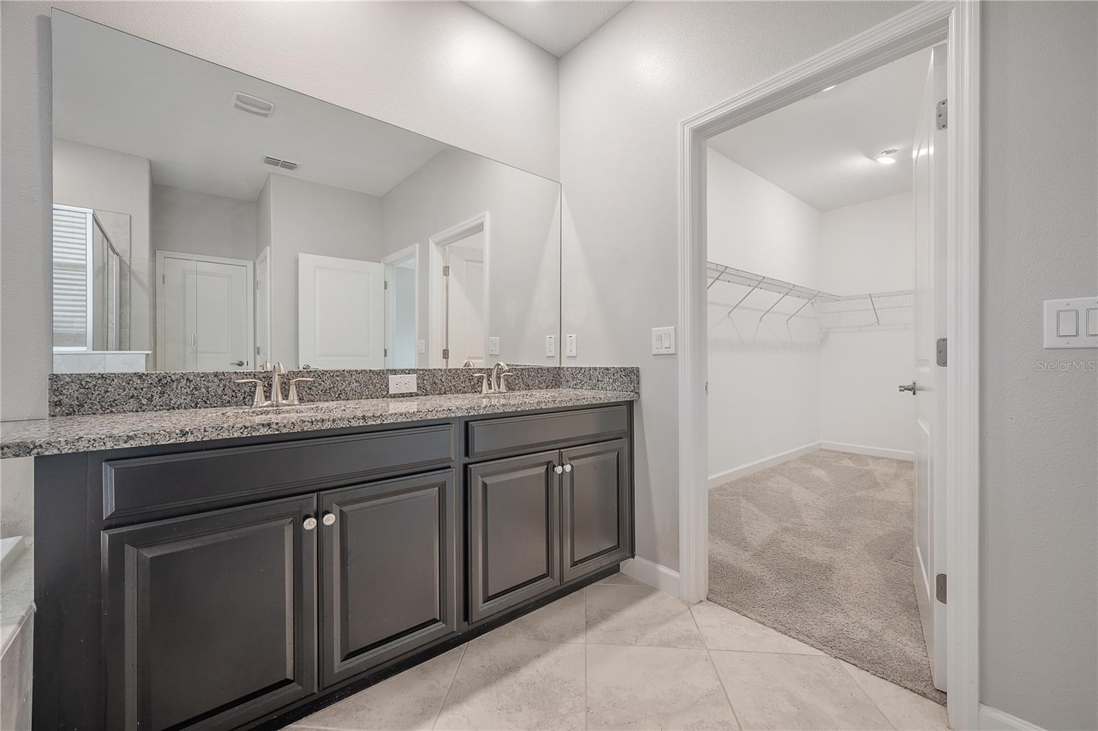 RIVERCREST LAKES - Residential