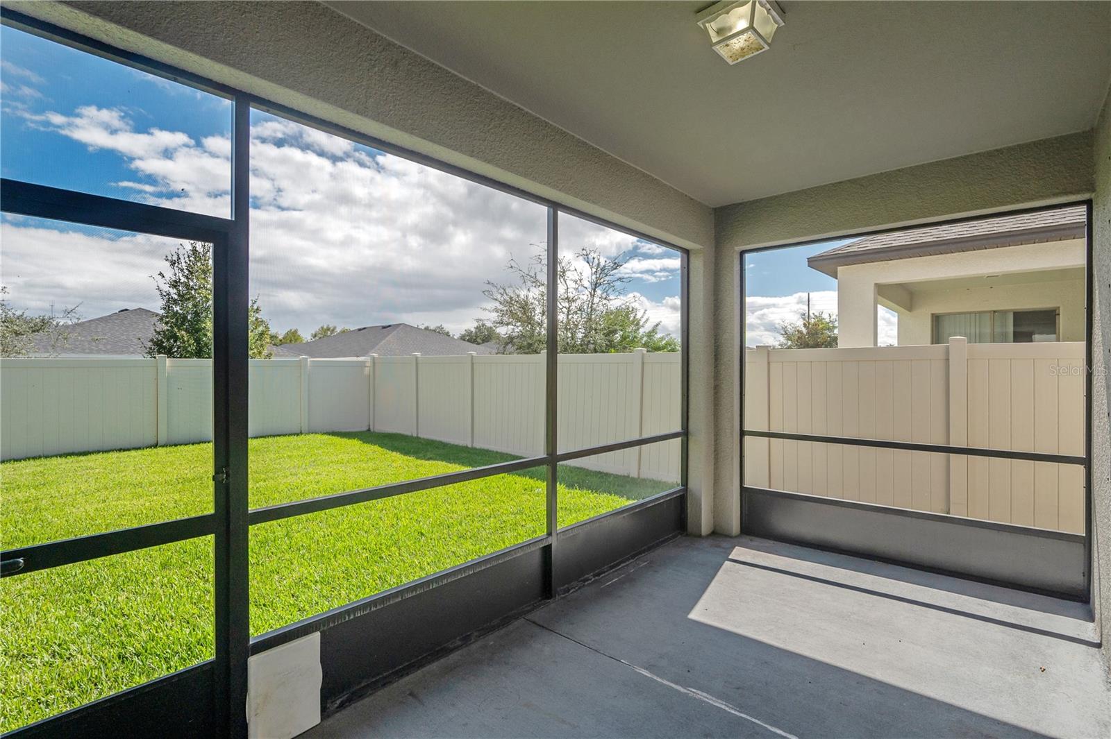 RIVERCREST LAKES - Residential