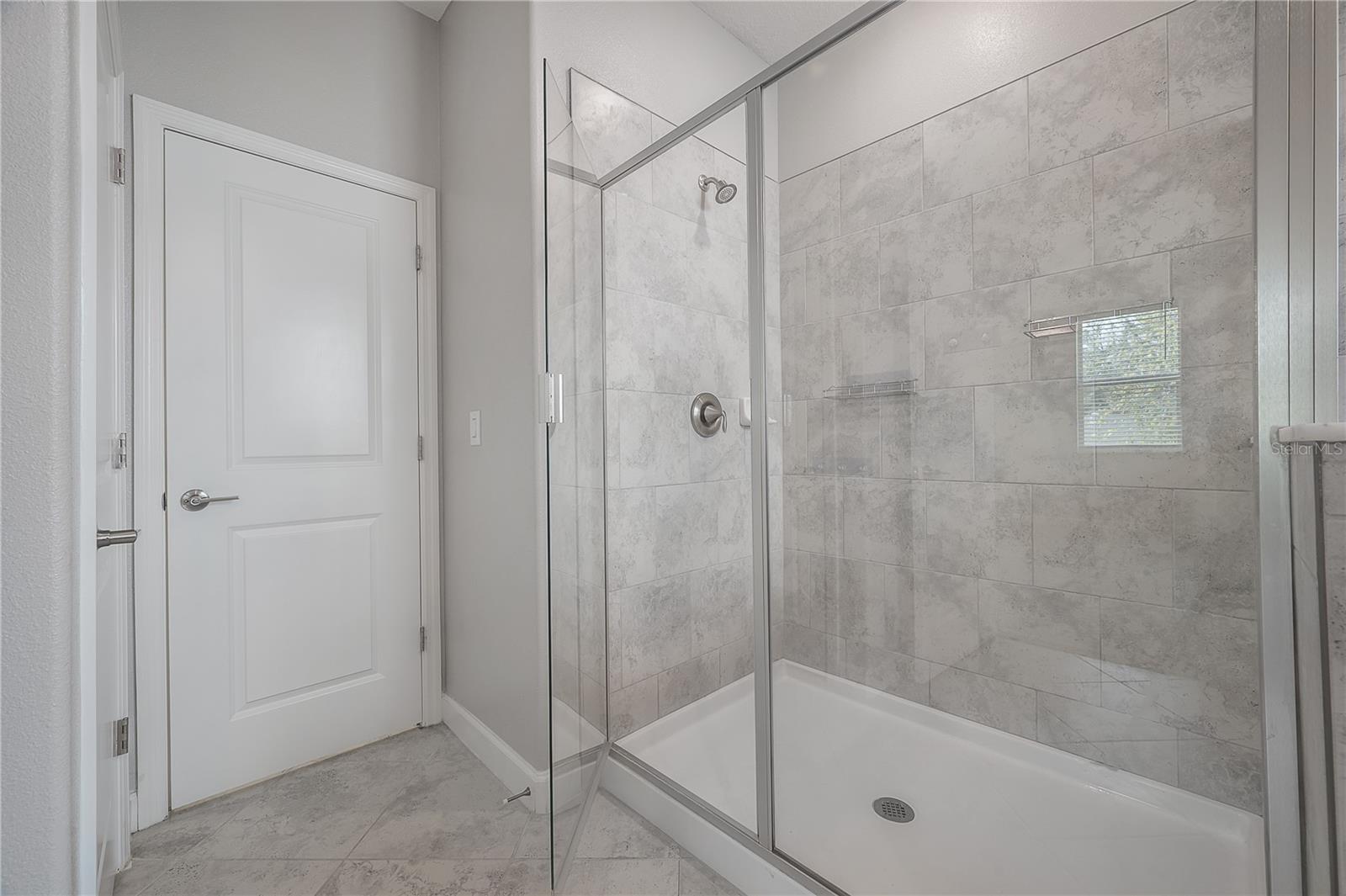 RIVERCREST LAKES - Residential