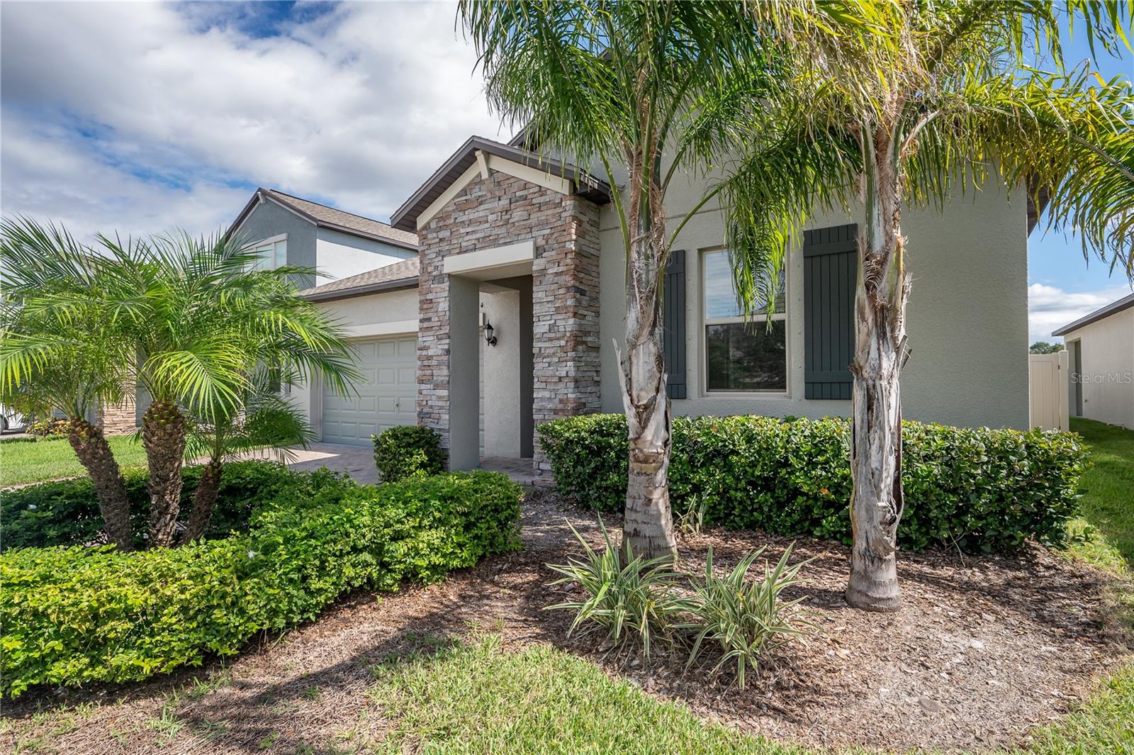 RIVERCREST LAKES - Residential