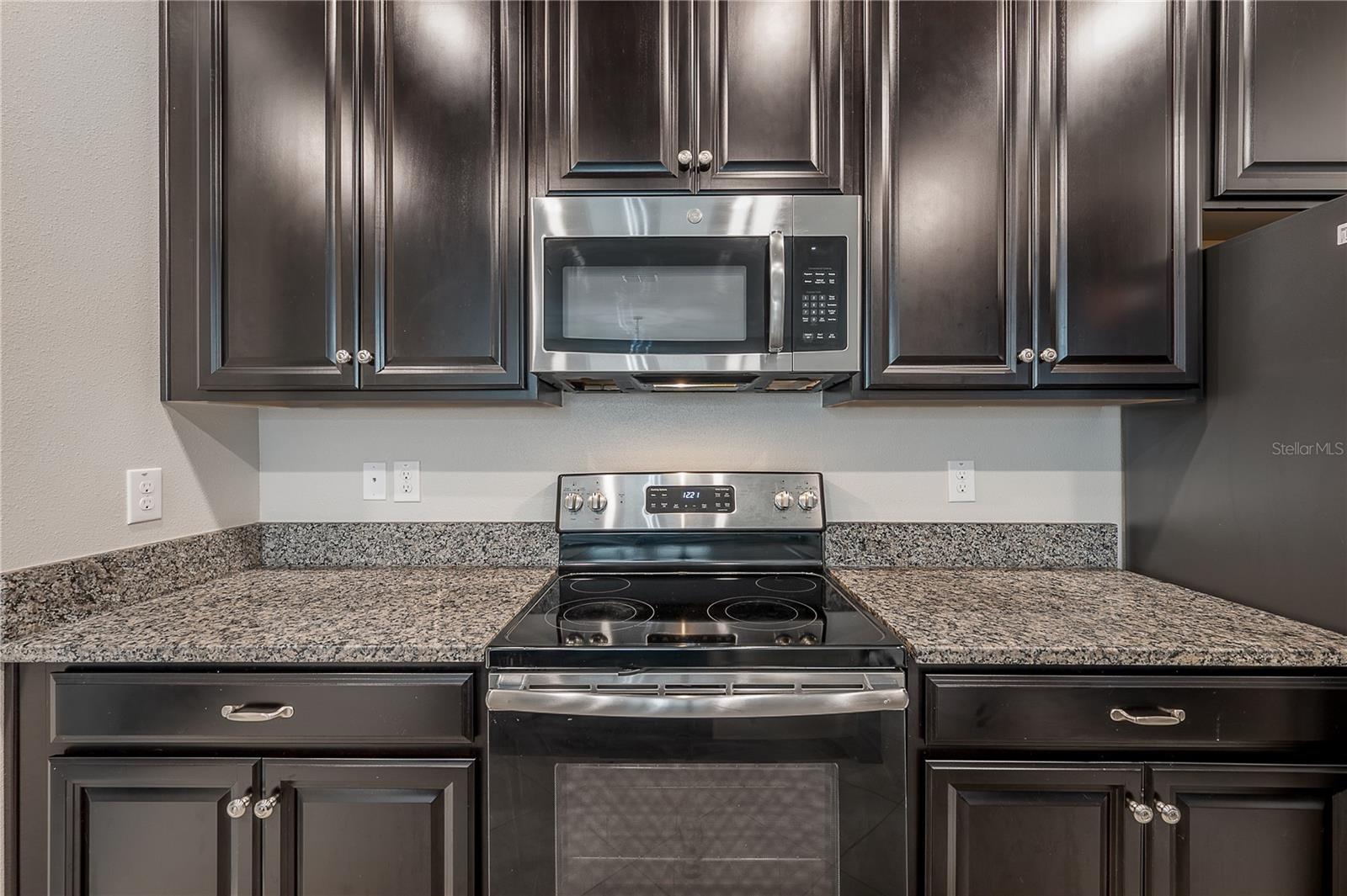 RIVERCREST LAKES - Residential