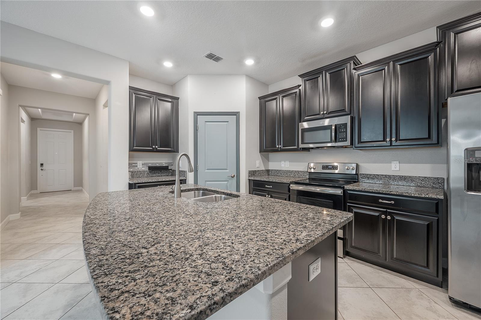 RIVERCREST LAKES - Residential