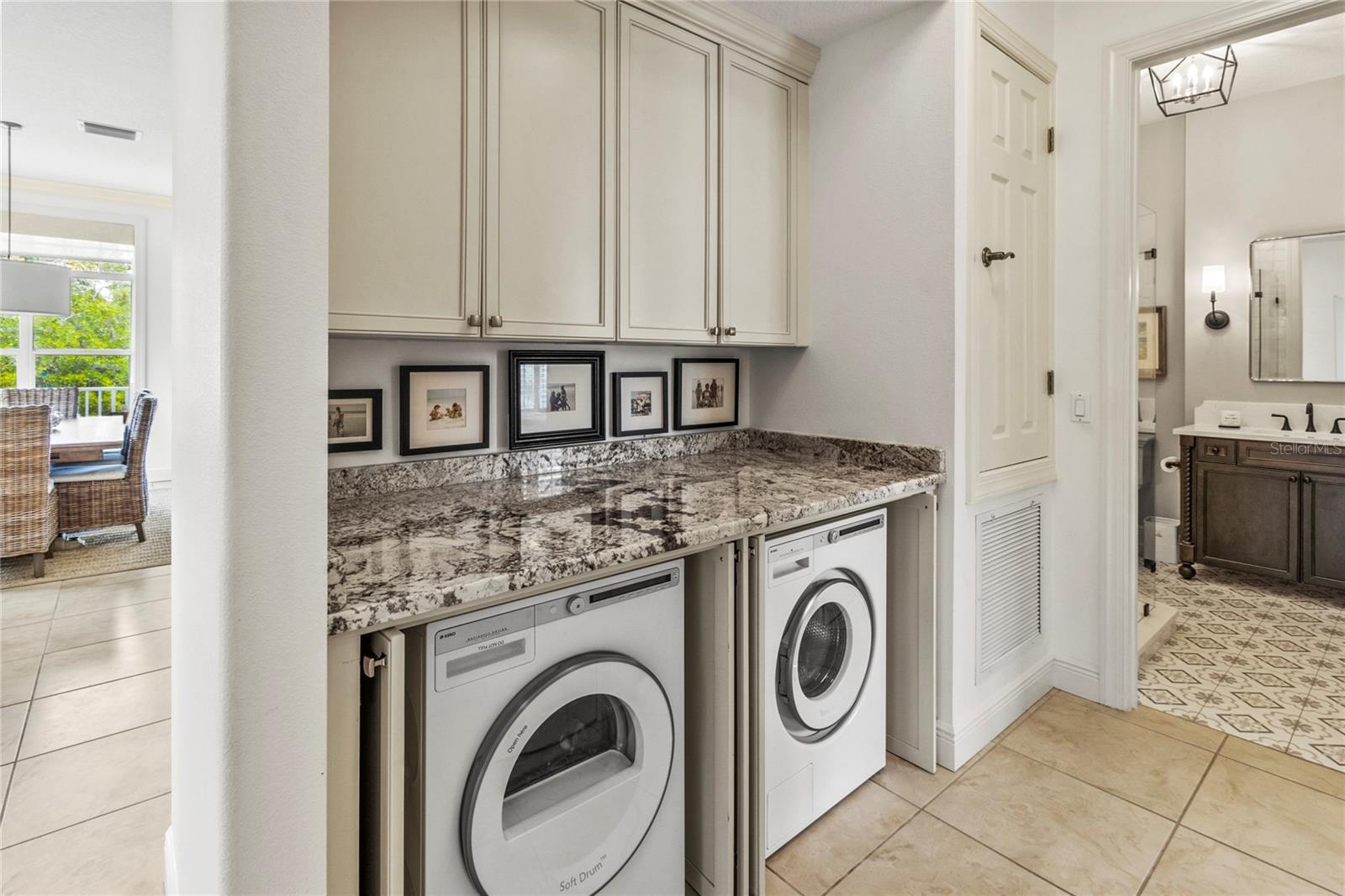 GRAND SIESTA 1 - Residential