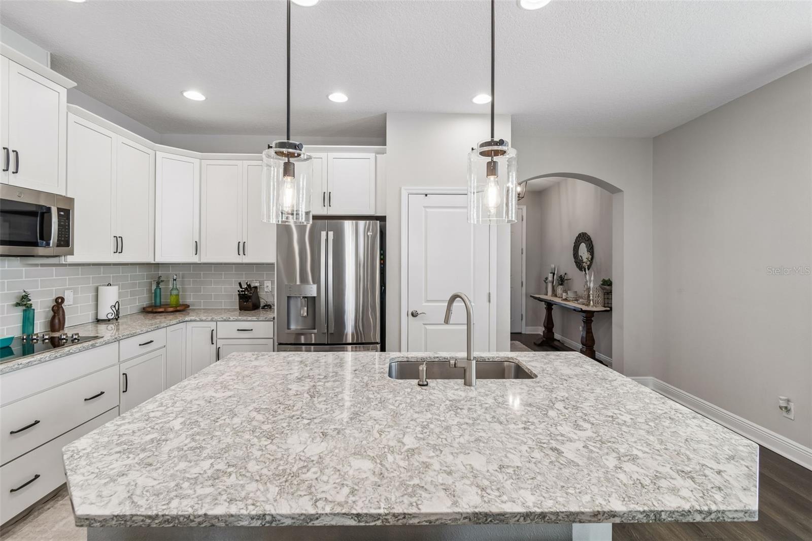 LONG LAKE RESERVE - Residential