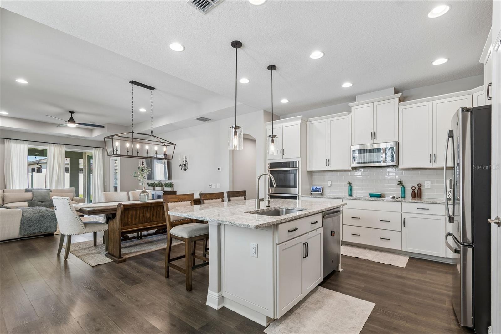 LONG LAKE RESERVE - Residential