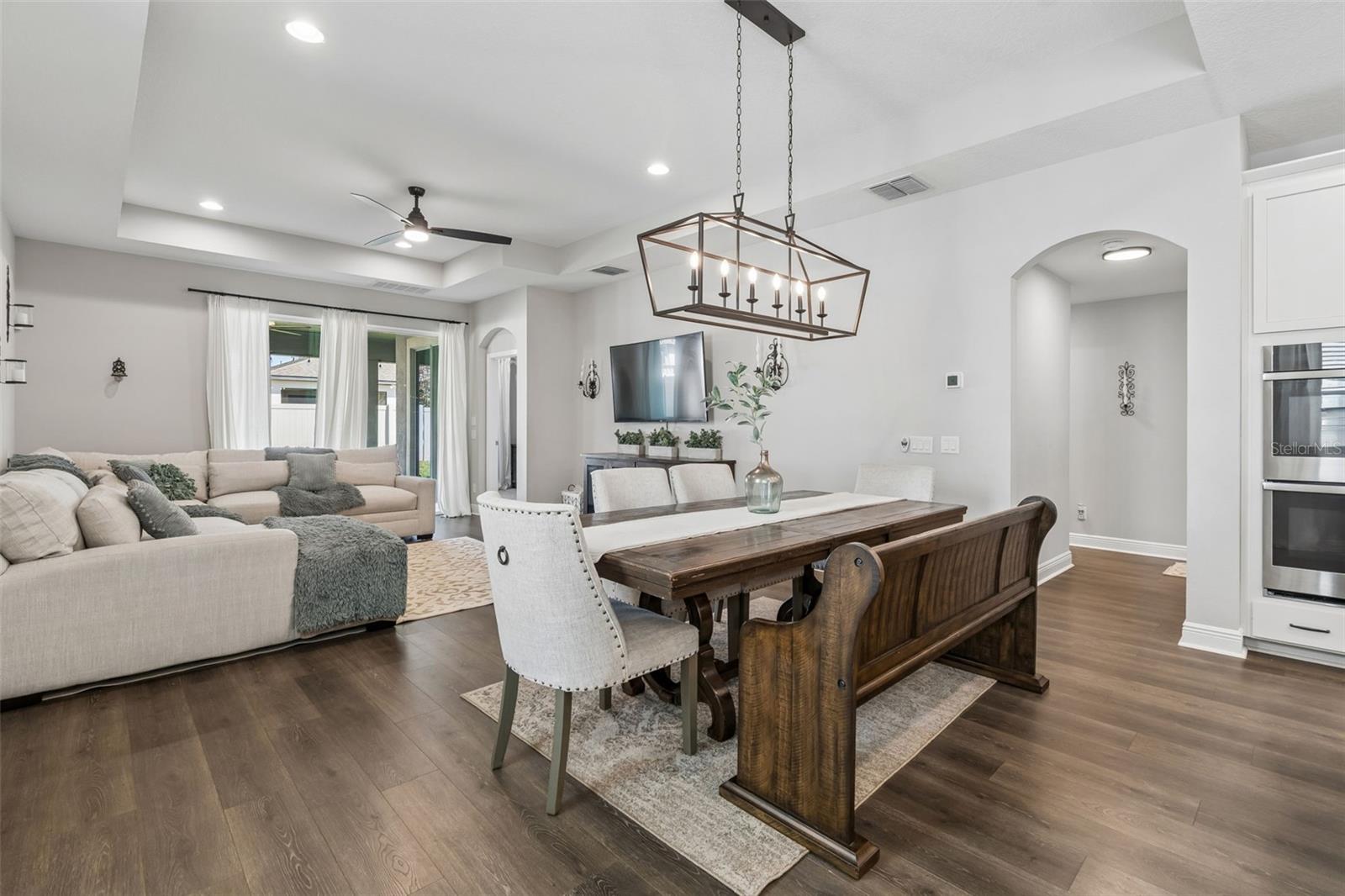 LONG LAKE RESERVE - Residential