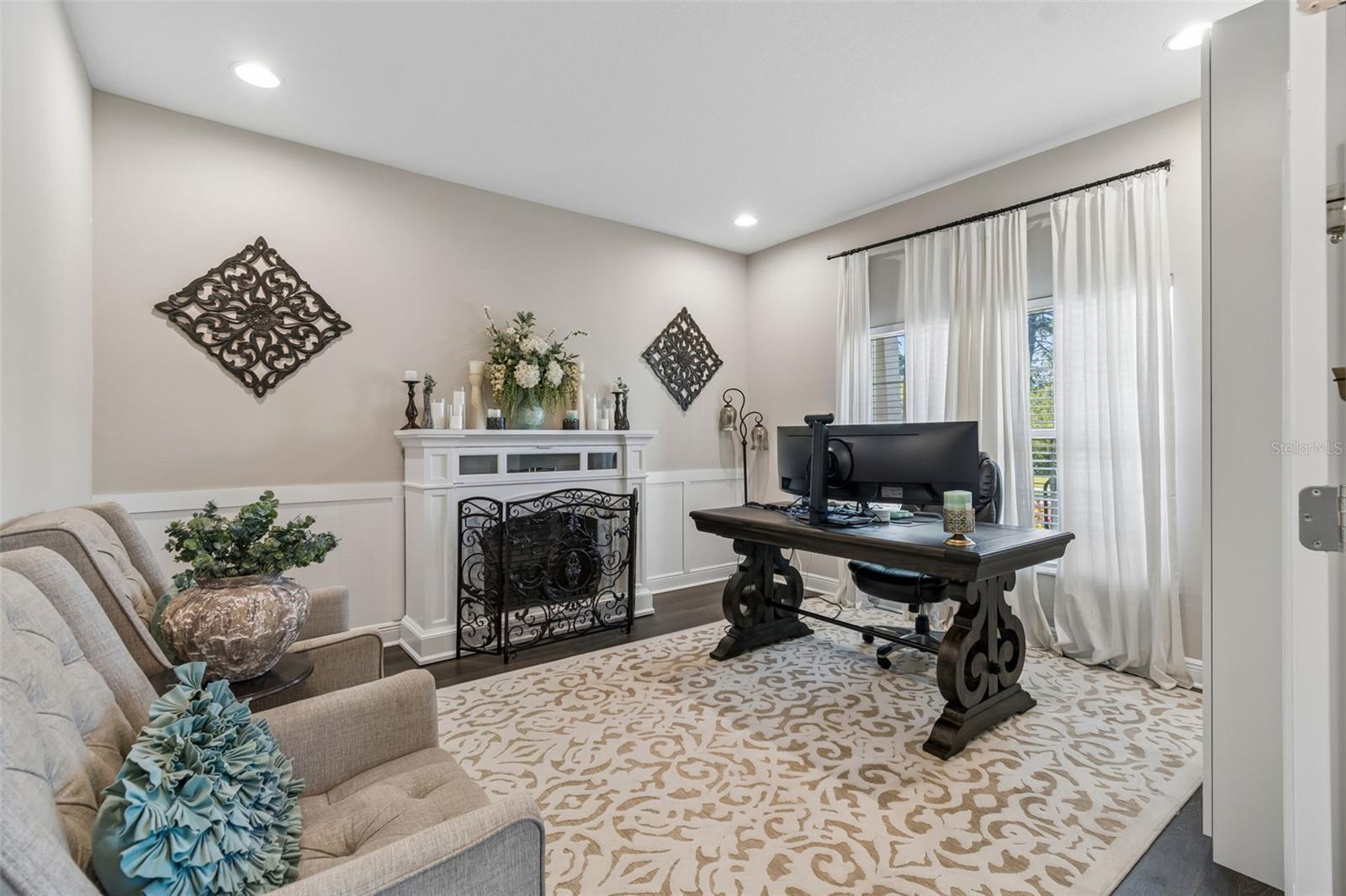 LONG LAKE RESERVE - Residential