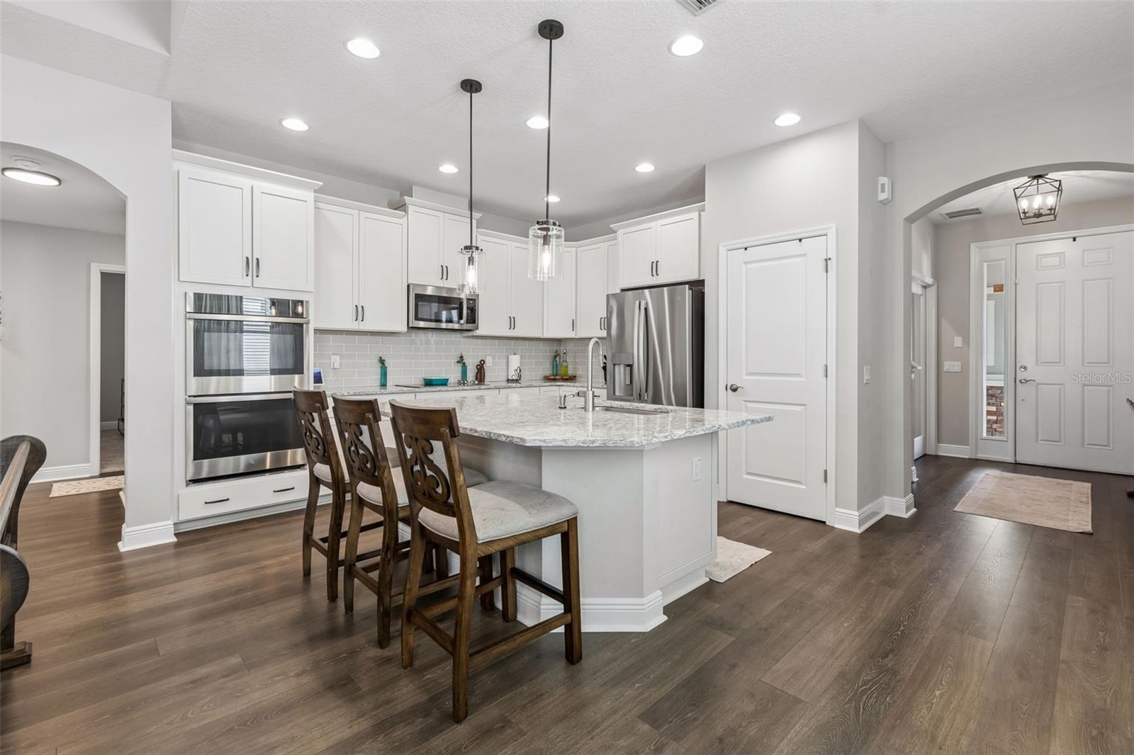 LONG LAKE RESERVE - Residential