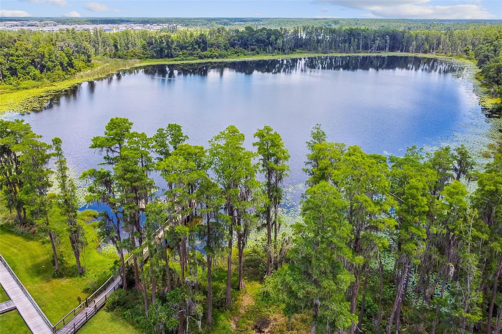 LONG LAKE RESERVE - Residential
