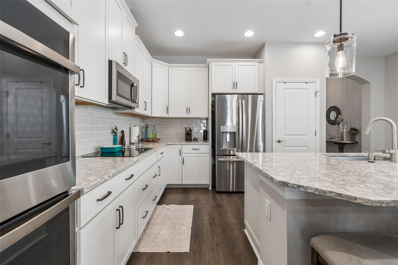 LONG LAKE RESERVE - Residential