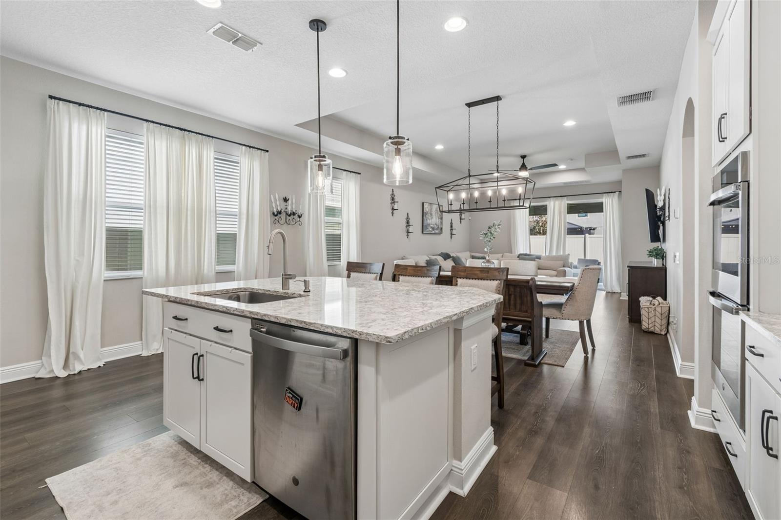 LONG LAKE RESERVE - Residential