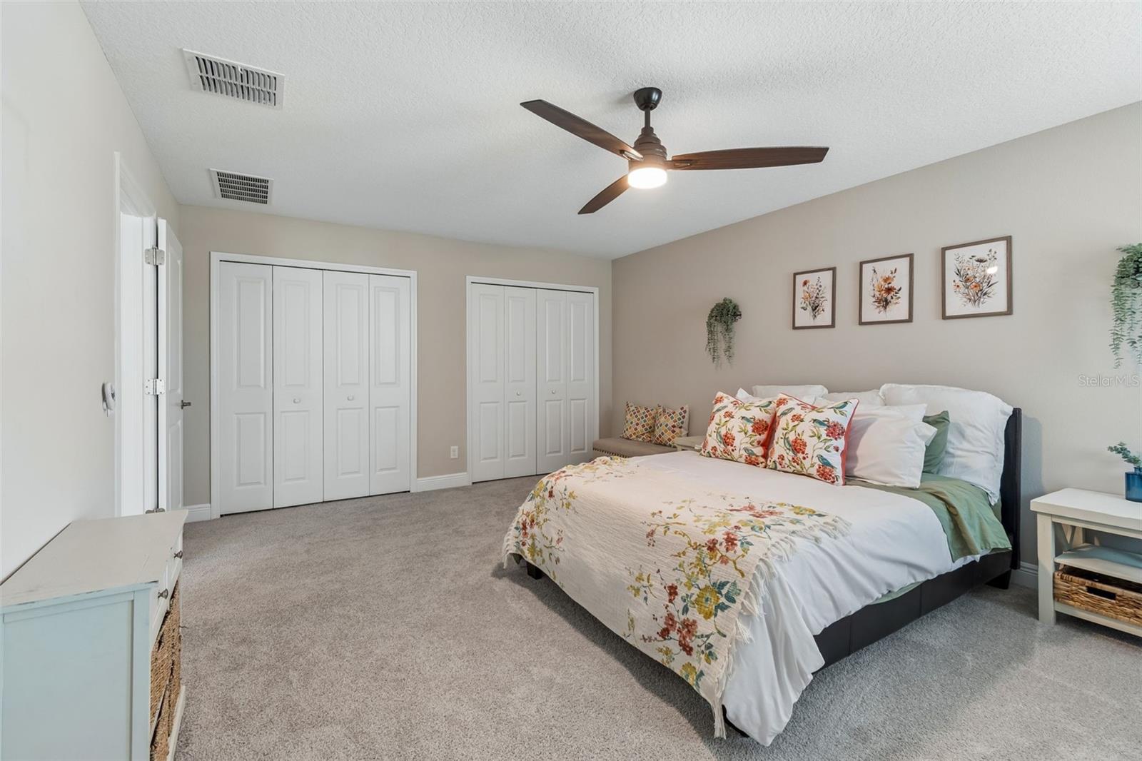 LONG LAKE RESERVE - Residential