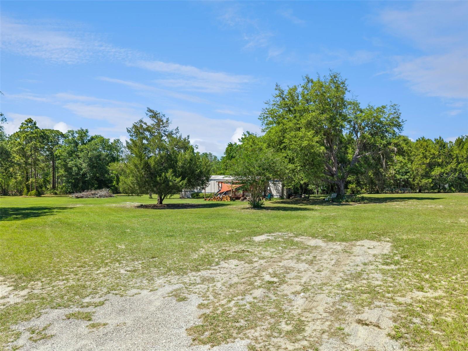 EMPIRE ACRES - Residential