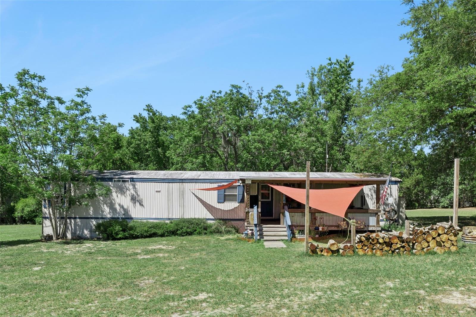 EMPIRE ACRES - Residential