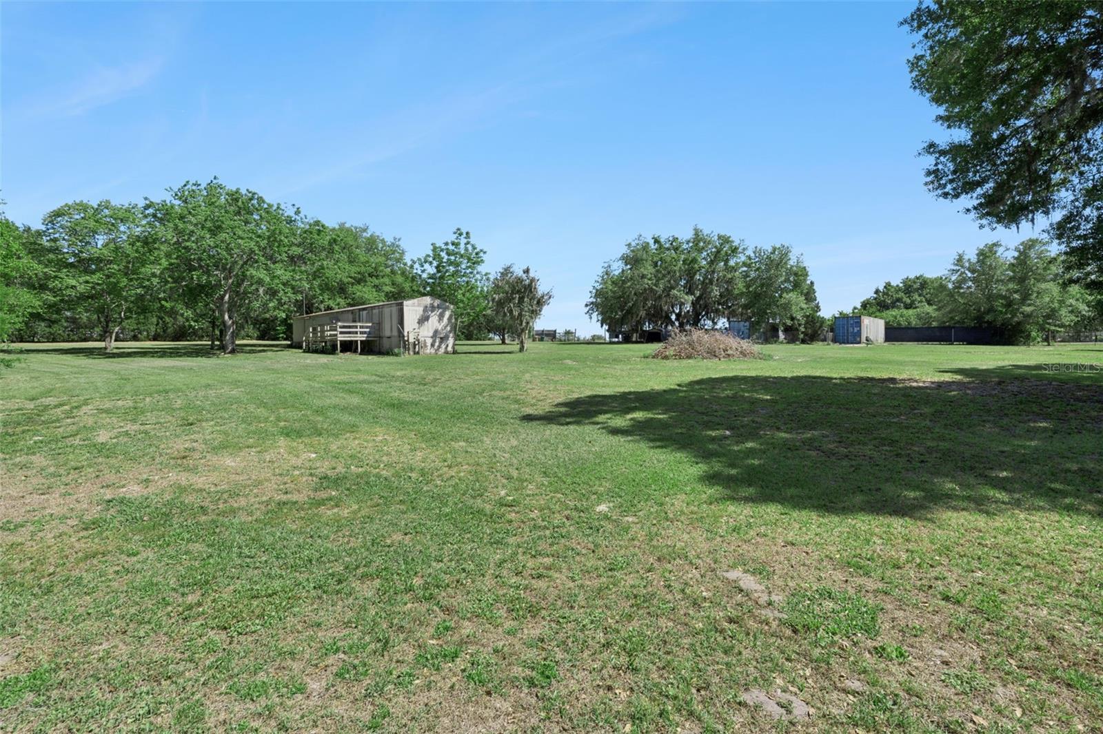 EMPIRE ACRES - Residential