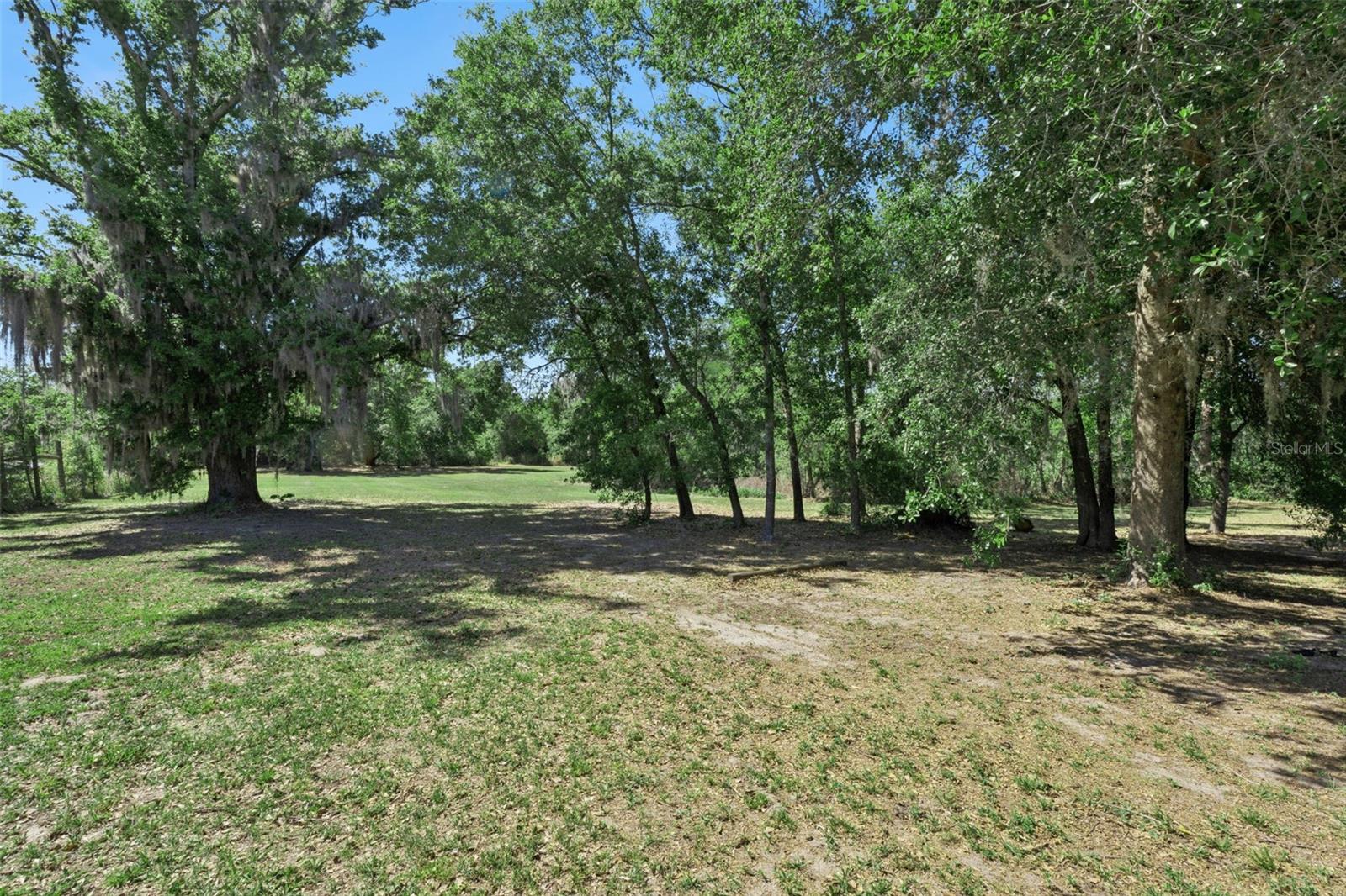 EMPIRE ACRES - Residential