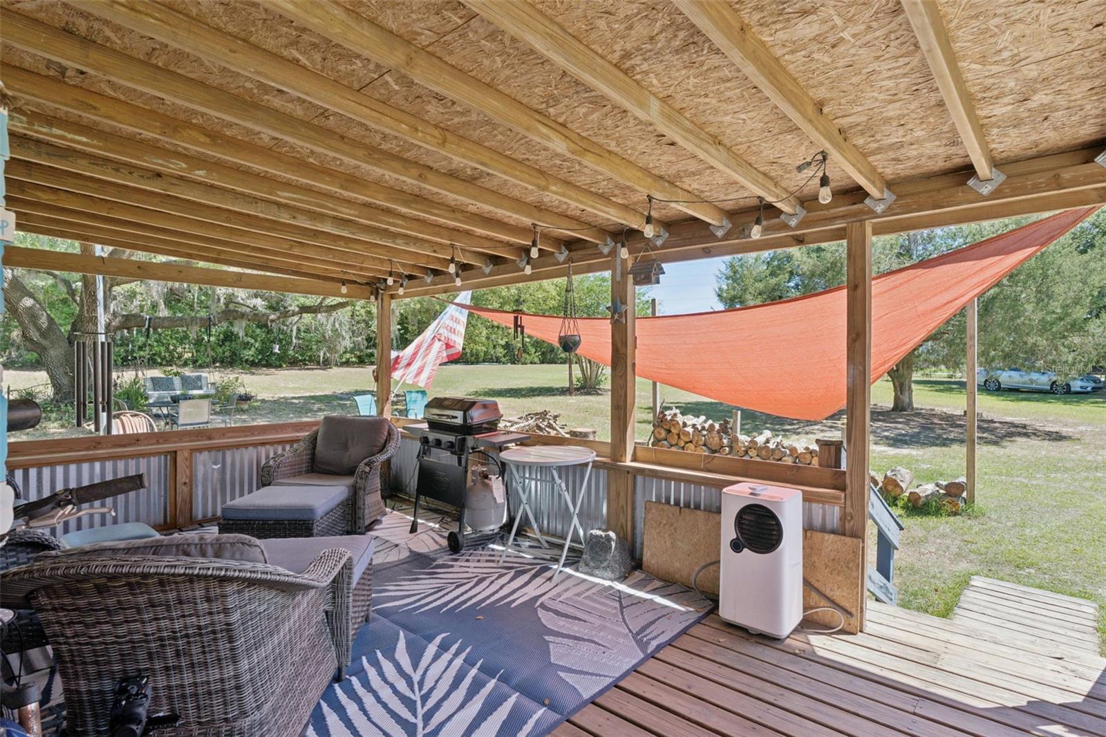 EMPIRE ACRES - Residential