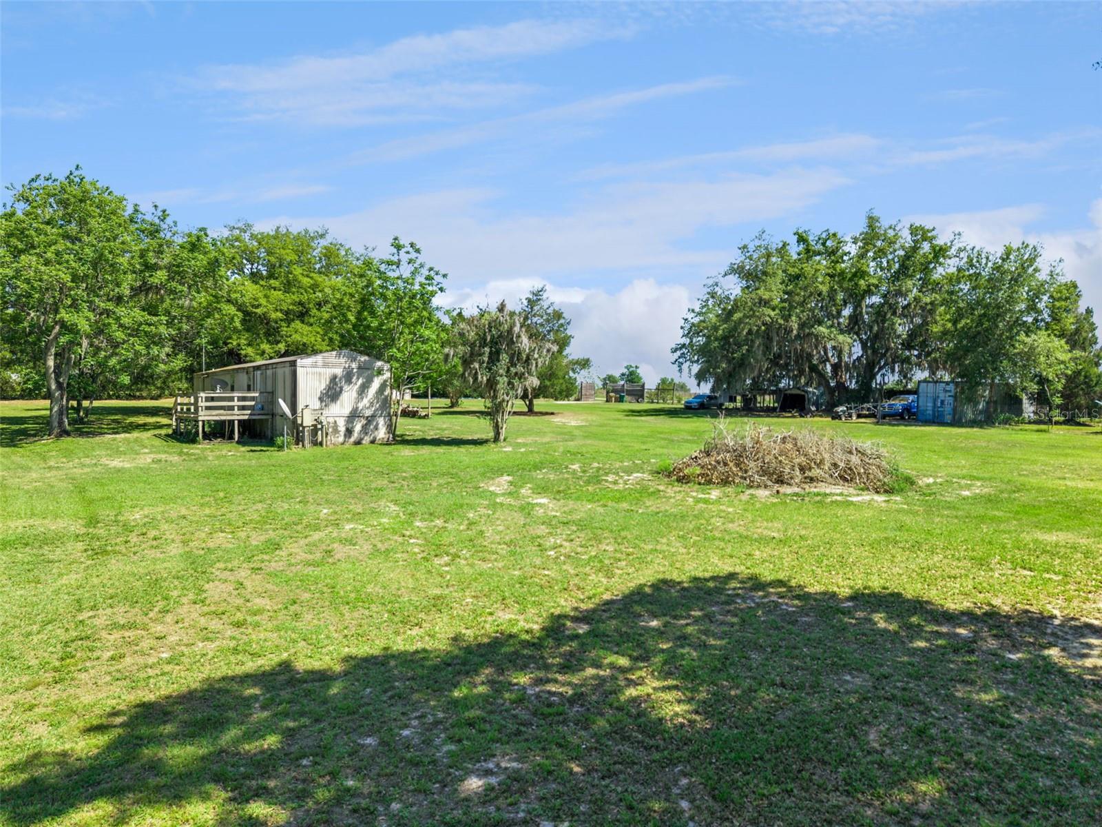 EMPIRE ACRES - Residential