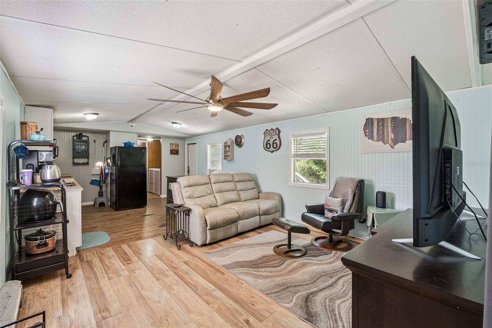 EMPIRE ACRES - Residential