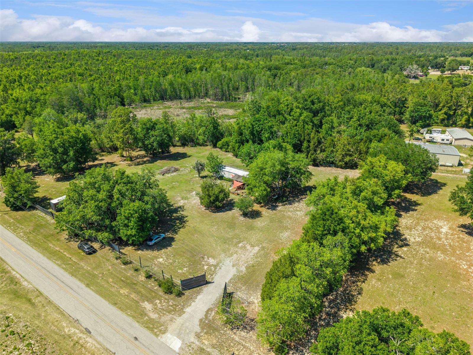 EMPIRE ACRES - Residential