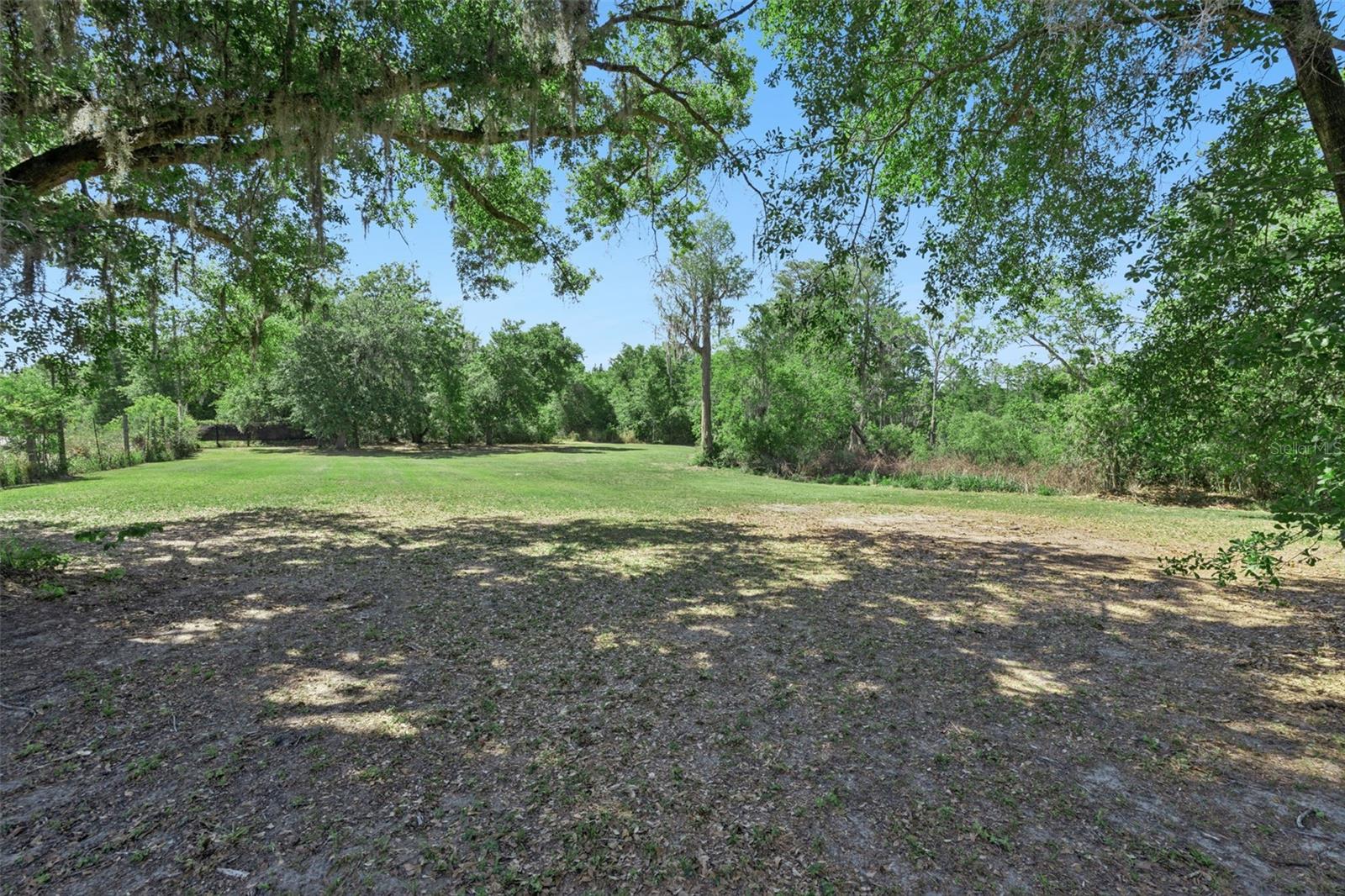 EMPIRE ACRES - Residential