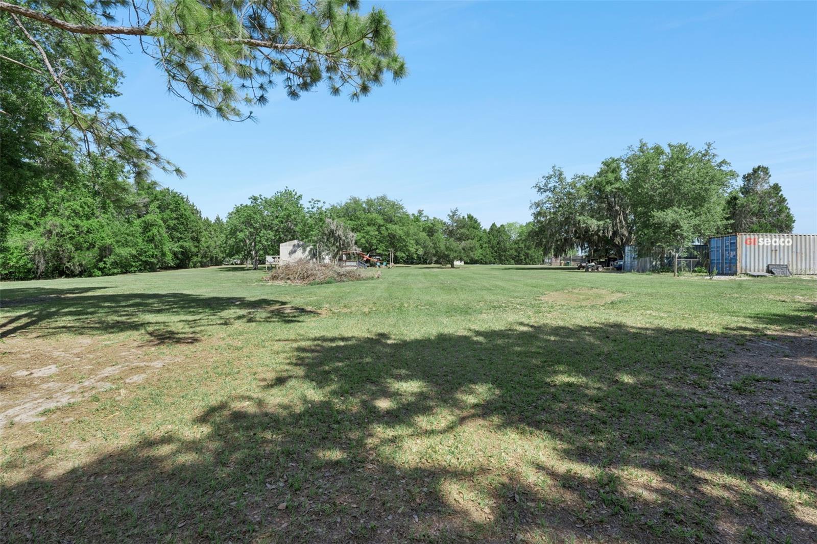 EMPIRE ACRES - Residential