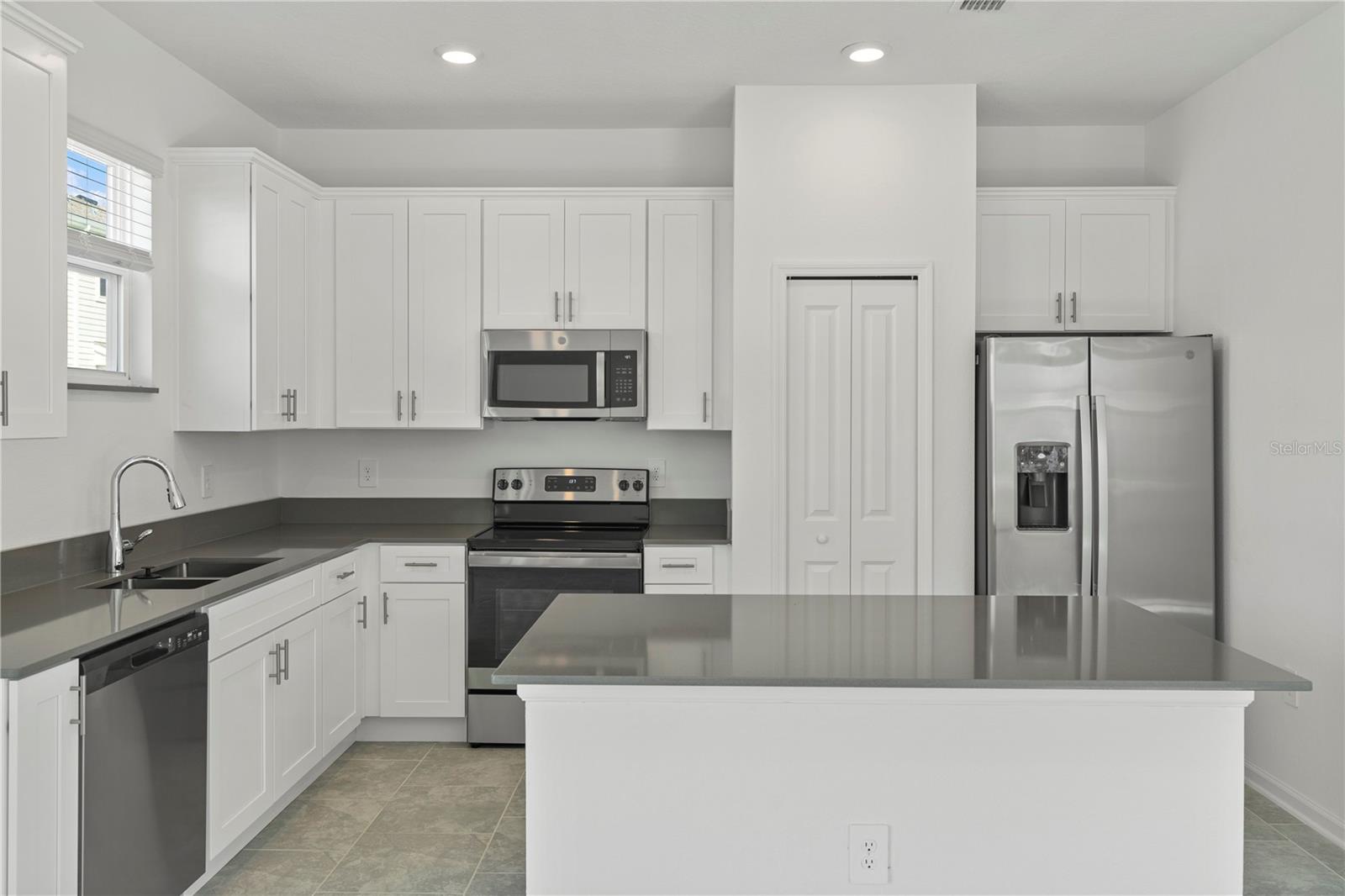 LAKE WILSON RESERVE - Residential