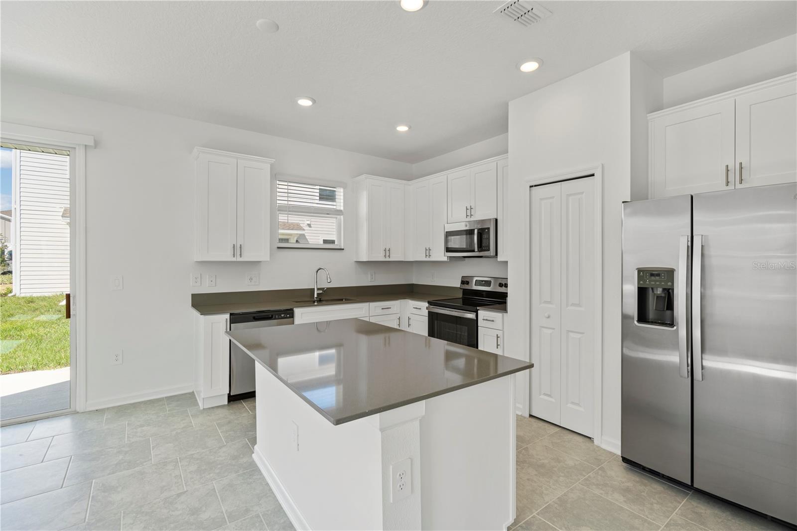 LAKE WILSON RESERVE - Residential