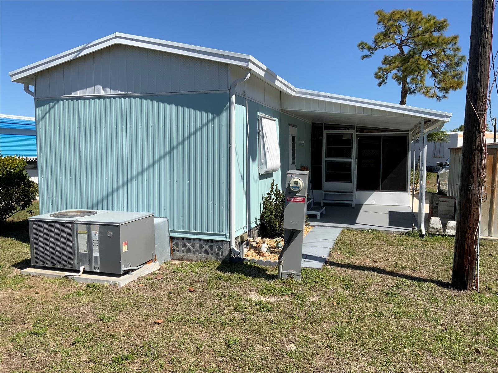 1891 ENGLEWOOD ROAD 8