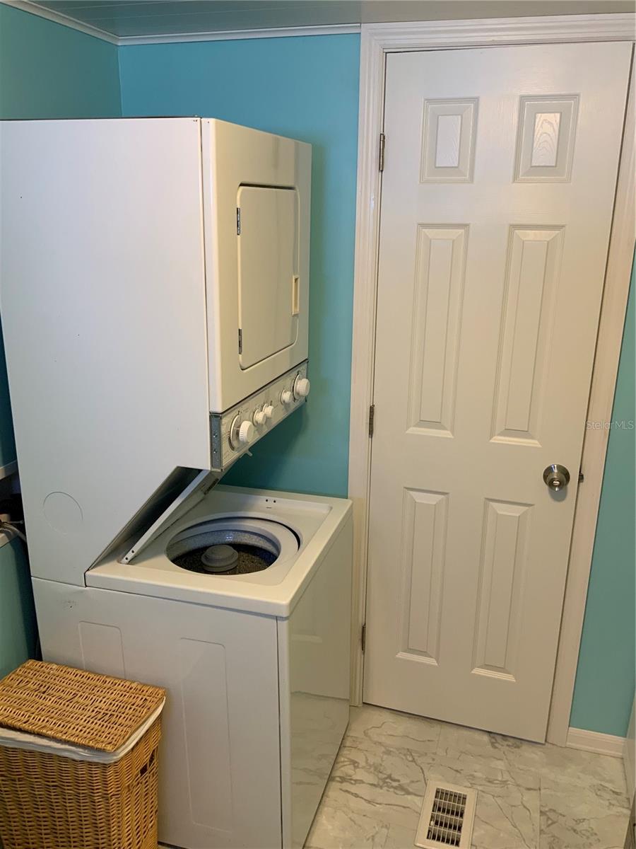 BROOK TO BAY - Residential