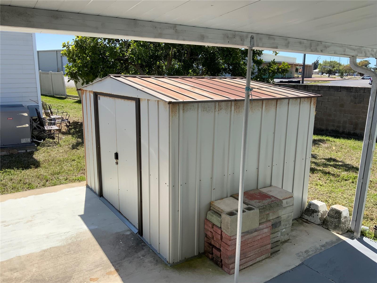 BROOK TO BAY - Residential