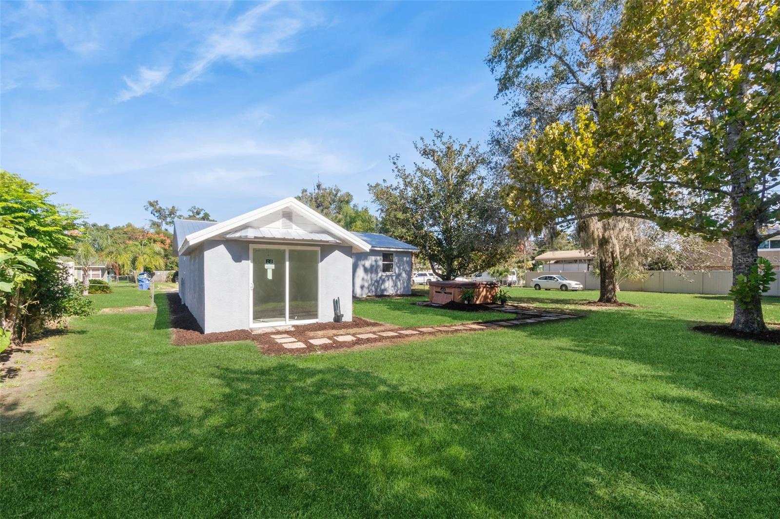 BERKSHIRES IN DEANBURG 04-17-30 - Residential