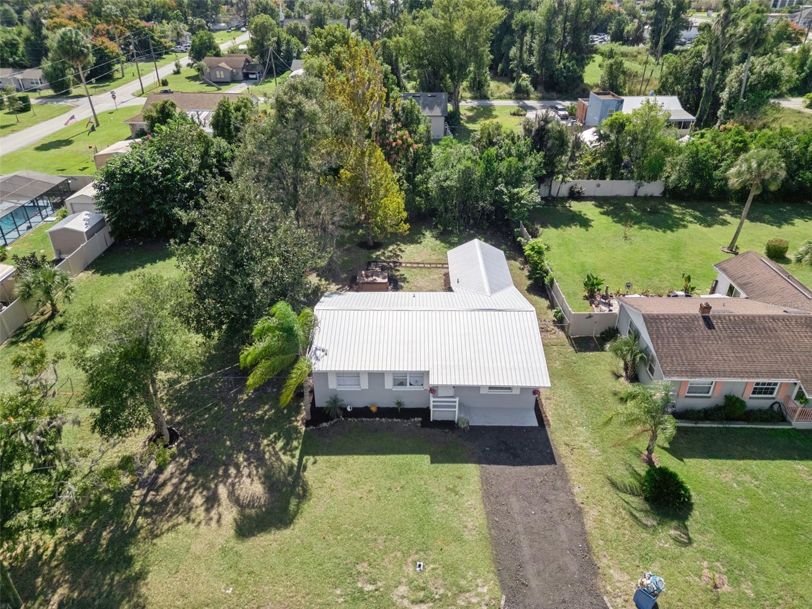 BERKSHIRES IN DEANBURG 04-17-30 - Residential