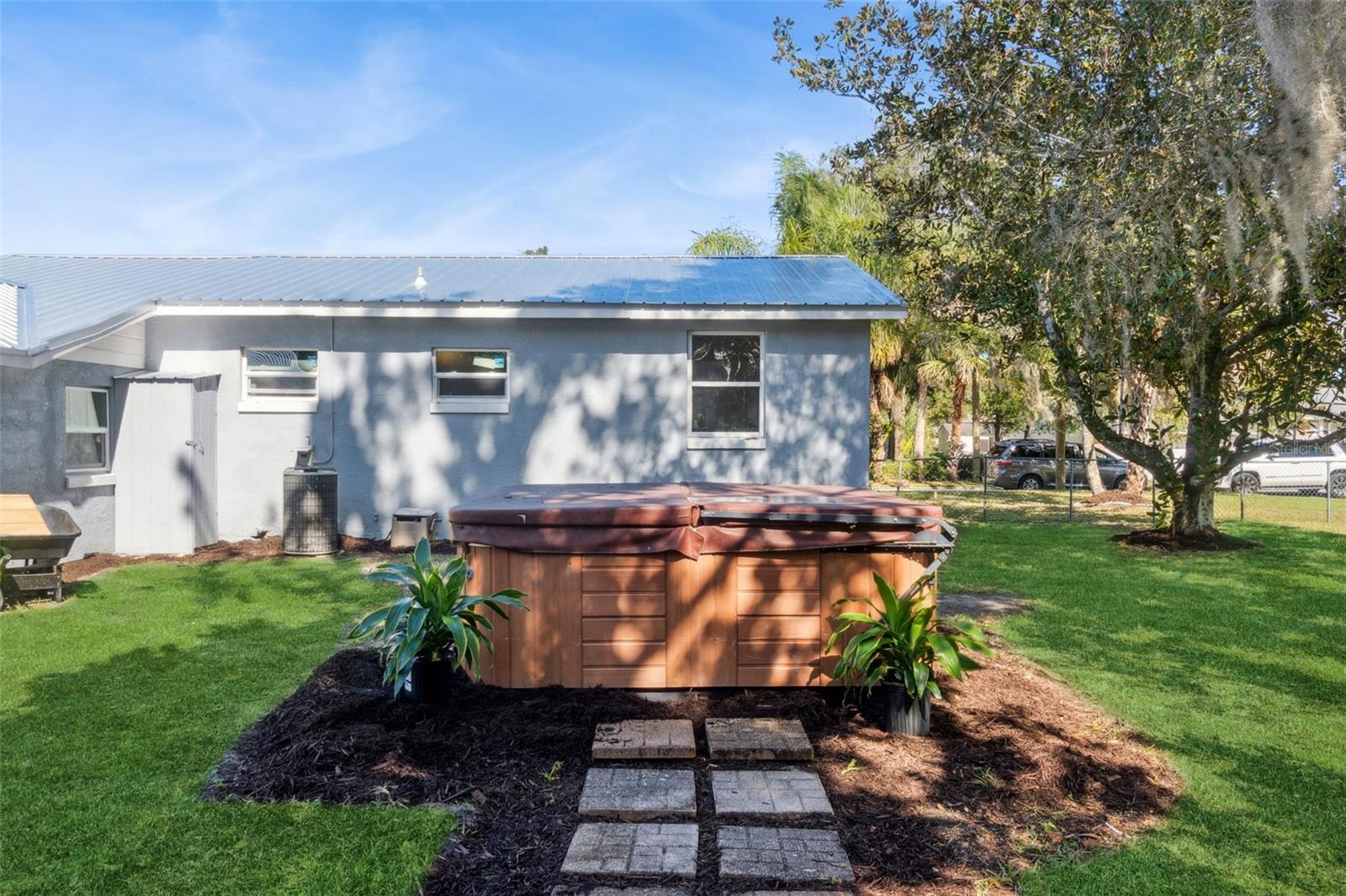 BERKSHIRES IN DEANBURG 04-17-30 - Residential