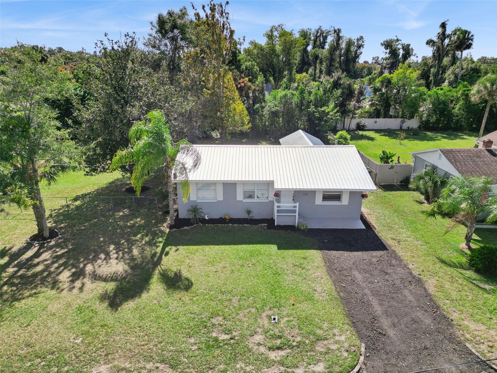 BERKSHIRES IN DEANBURG 04-17-30 - Residential