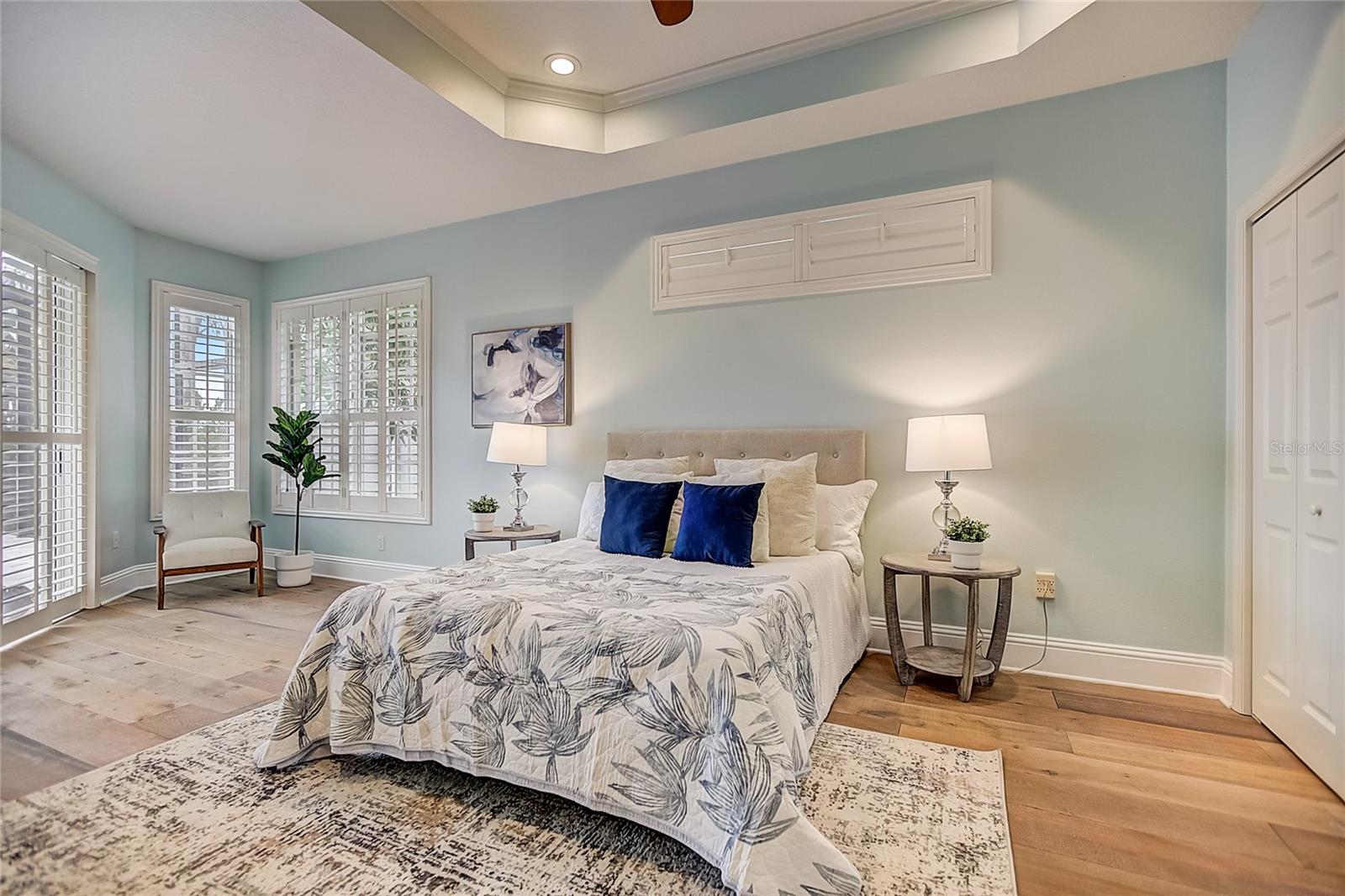 RIVER WATCH - Residential