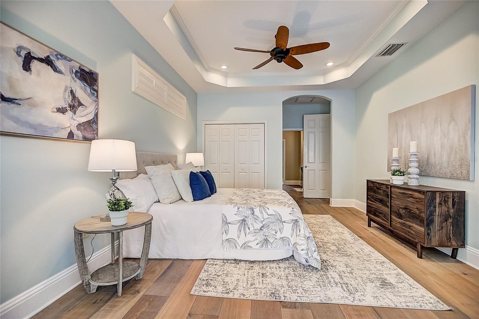 RIVER WATCH - Residential