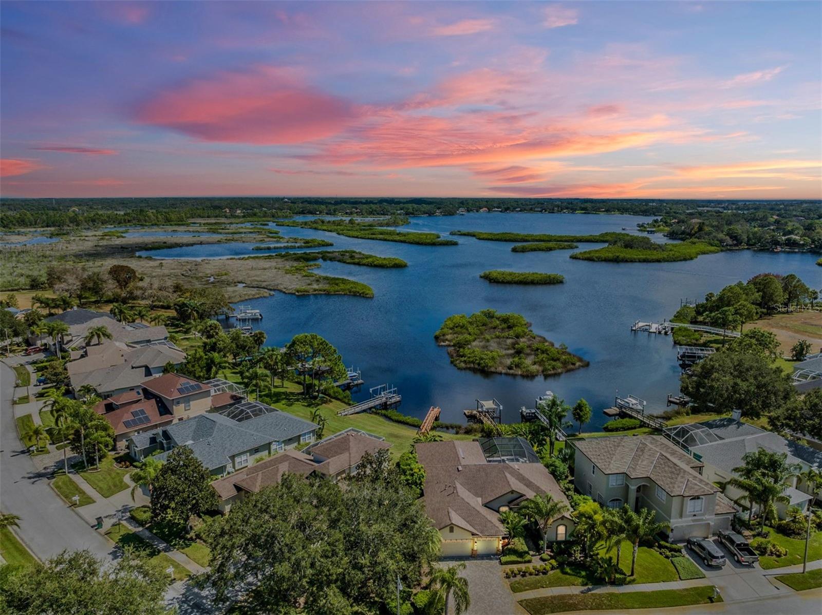 RIVER WATCH - Residential