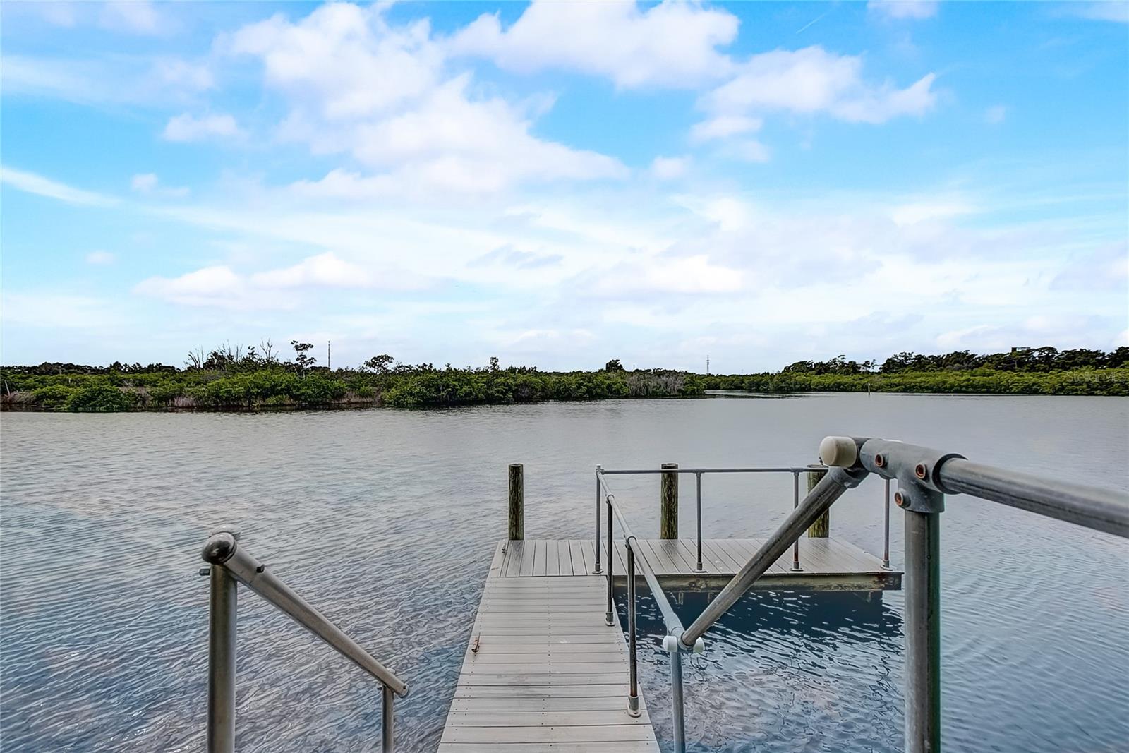 RIVER WATCH - Residential