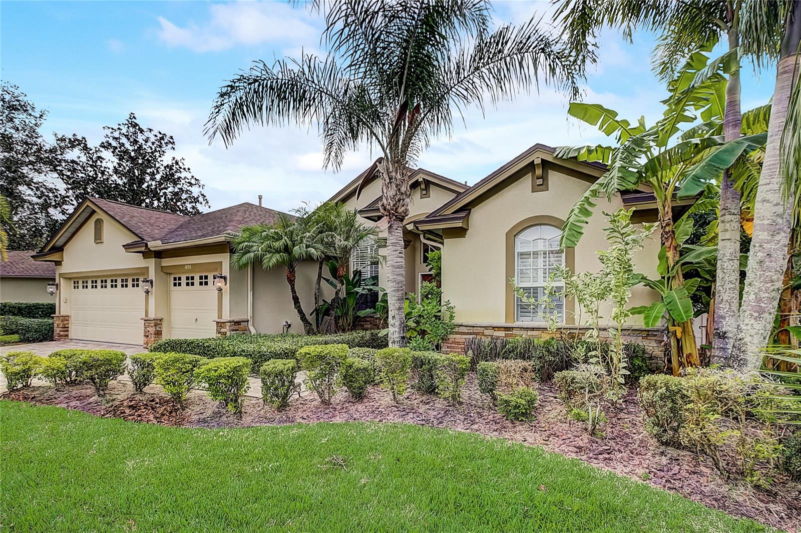 RIVER WATCH - Residential