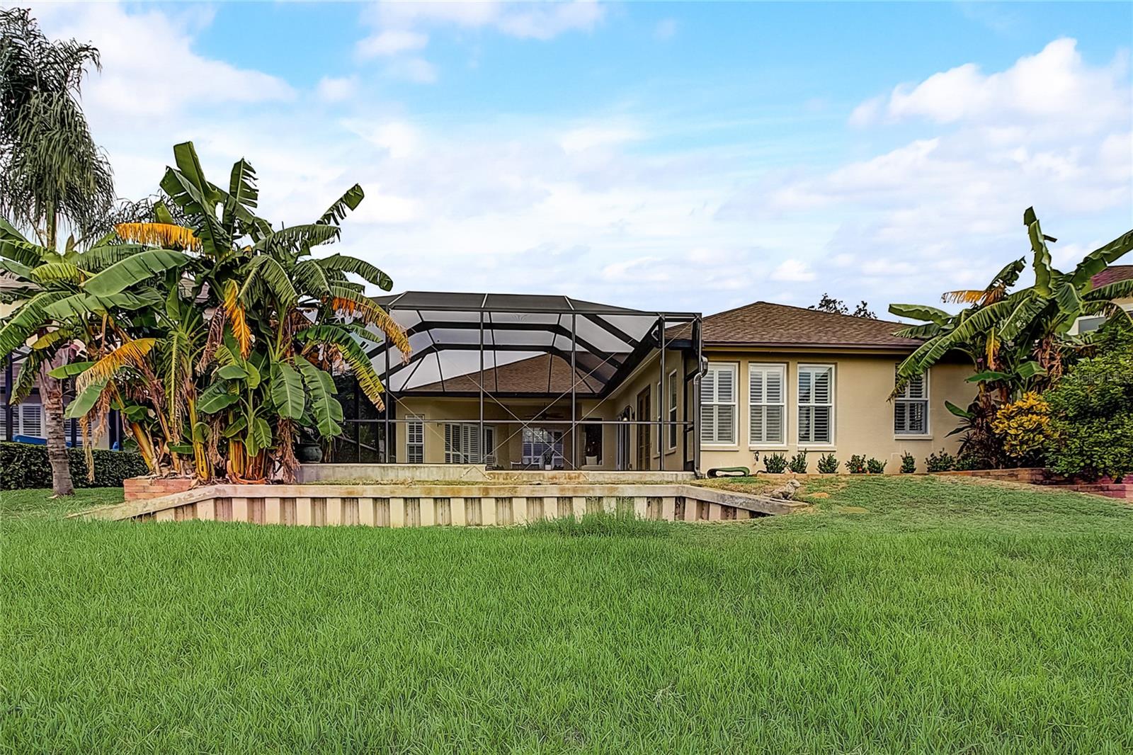 RIVER WATCH - Residential