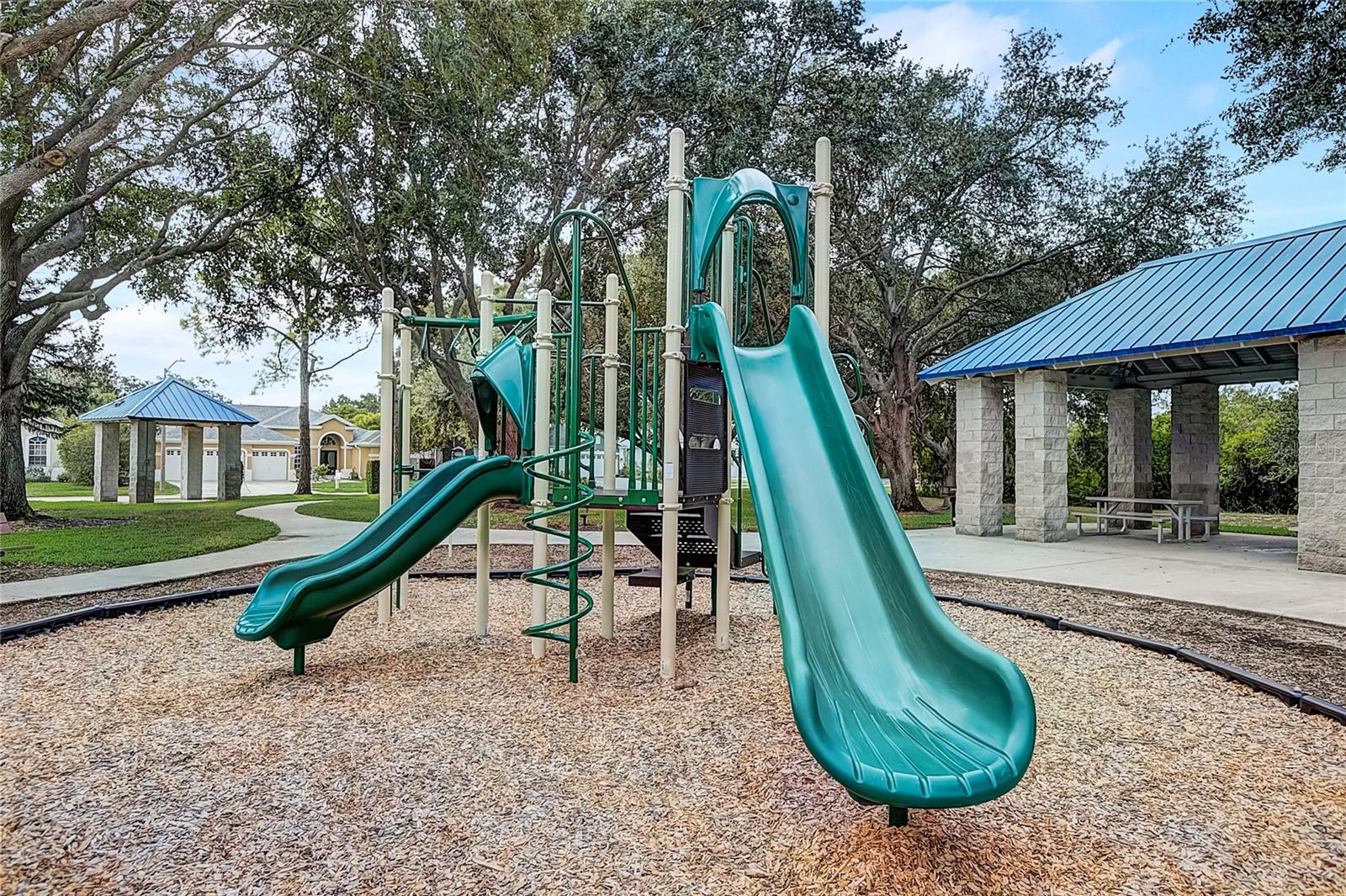 RIVER WATCH - Residential