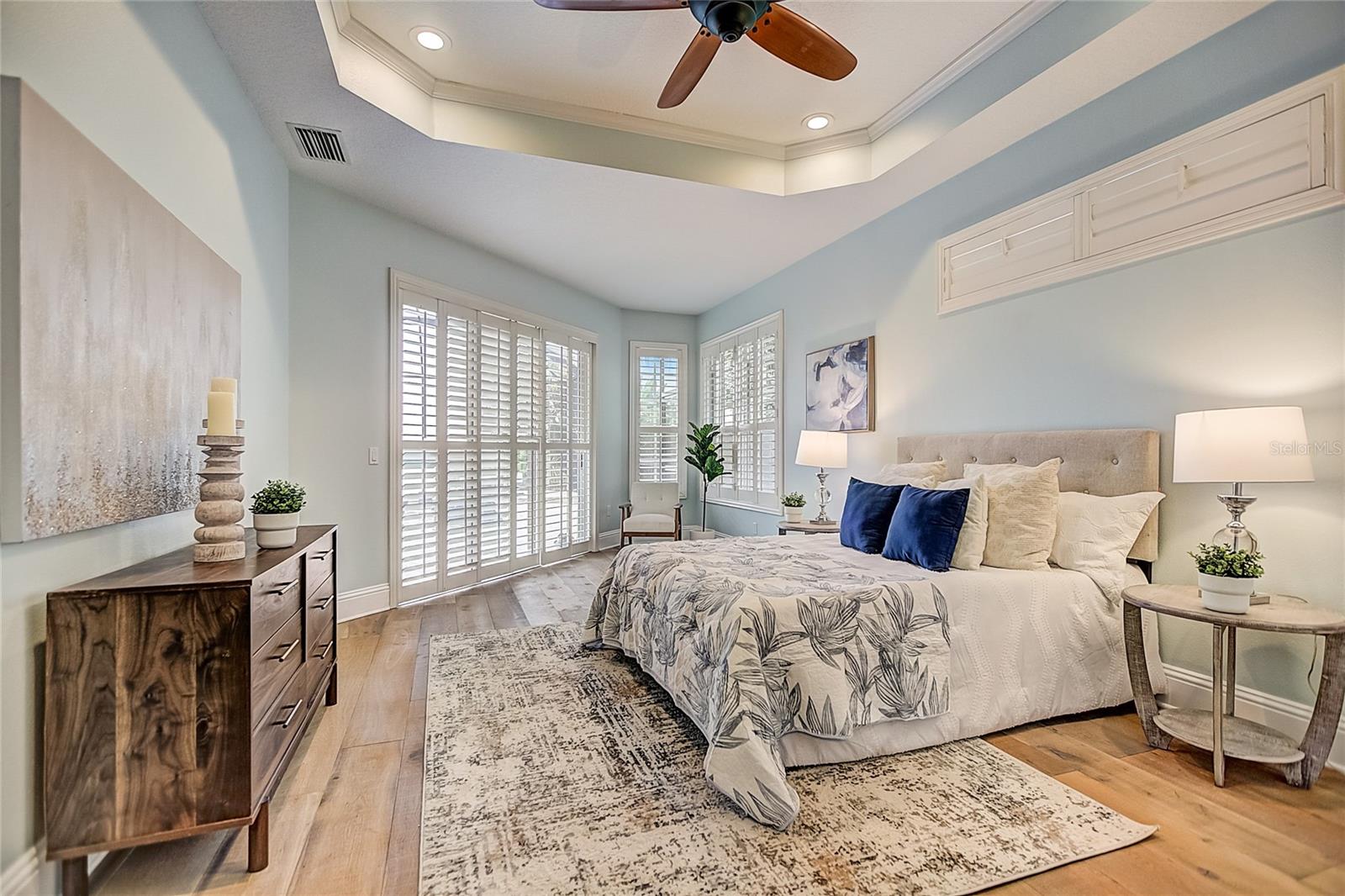 RIVER WATCH - Residential