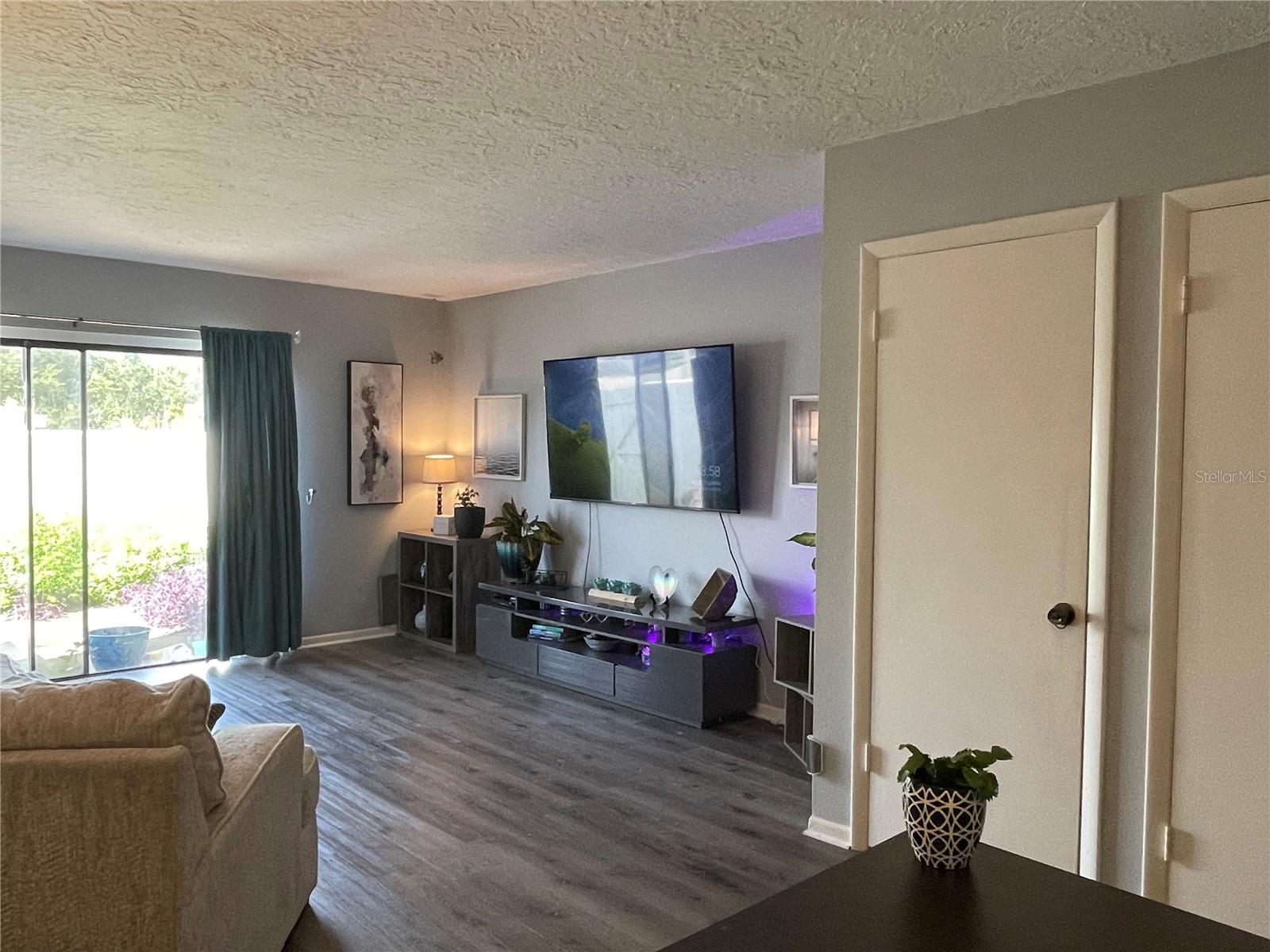 BARDMOOR WEST CONDO - Residential Lease