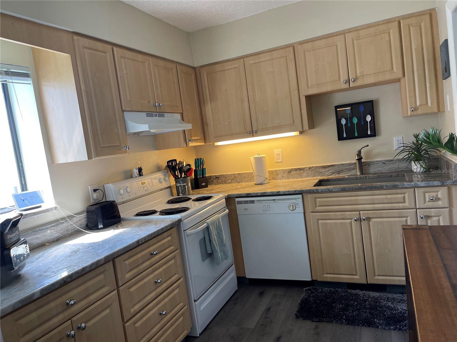 BARDMOOR WEST CONDO - Residential Lease