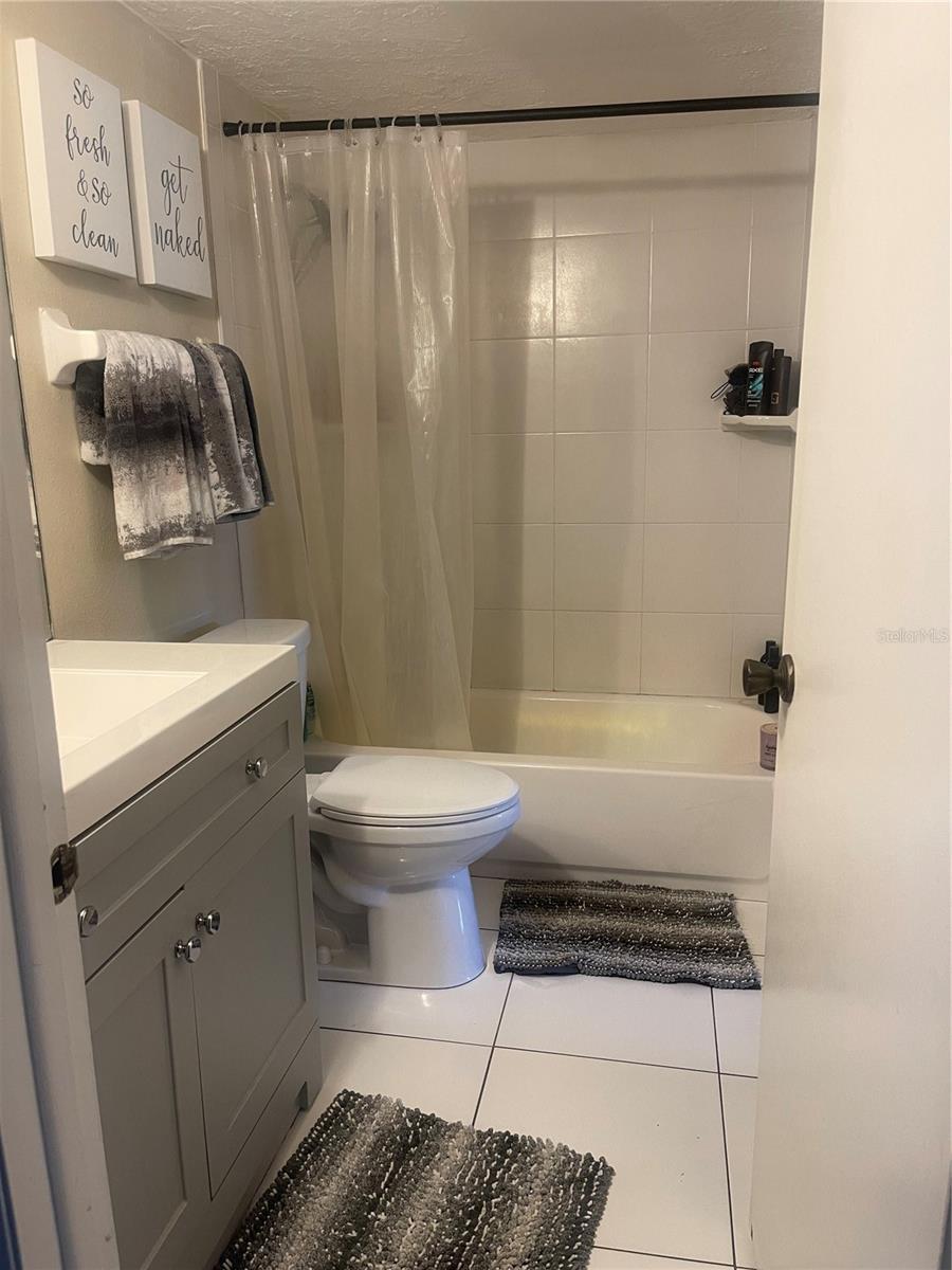 BARDMOOR WEST CONDO - Residential Lease