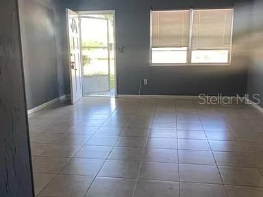 865 CANADA STREET NE