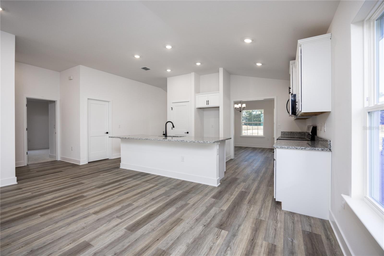COUNTRY WAY SOUTH-PHASE 2 - Residential
